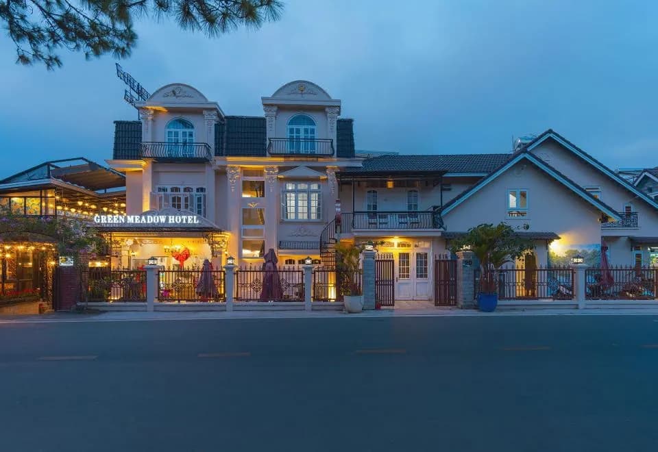 Green Meadow Dalat Hotel - Stay24H Cityview