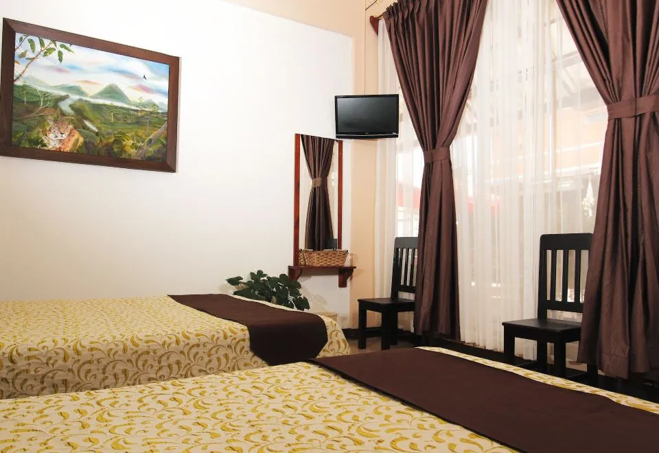 Hotel Las Colinas