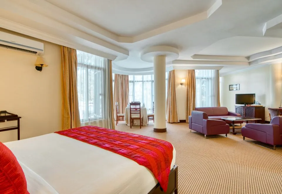 Kibo Palace Hotel