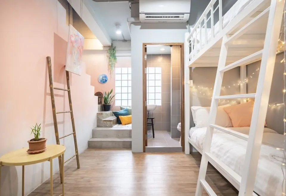 Better Moon Guesthouse