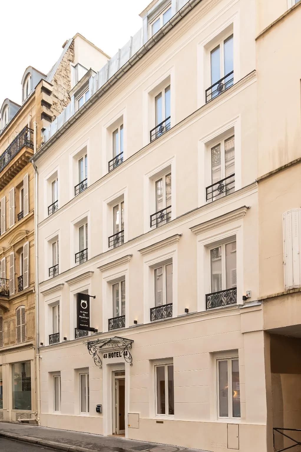 Hotel AU Coeur de Republique