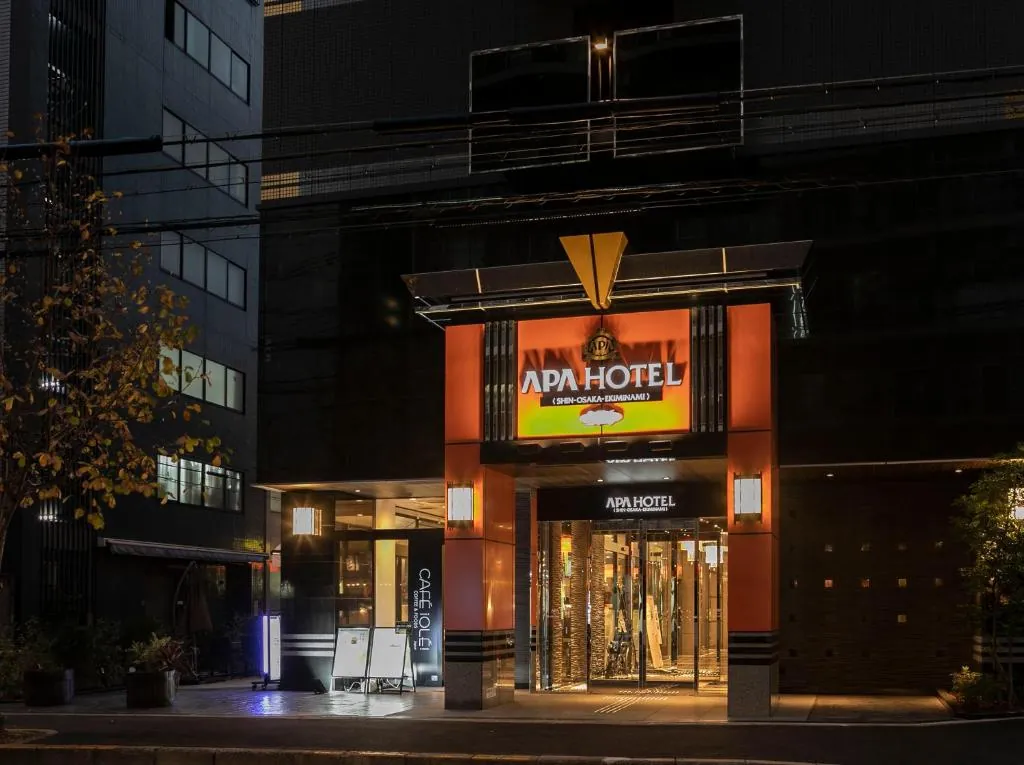 APA Hotel <Shin-Osaka Ekiminami>