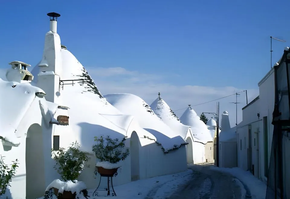 Trulli Holiday Albergo Diffuso