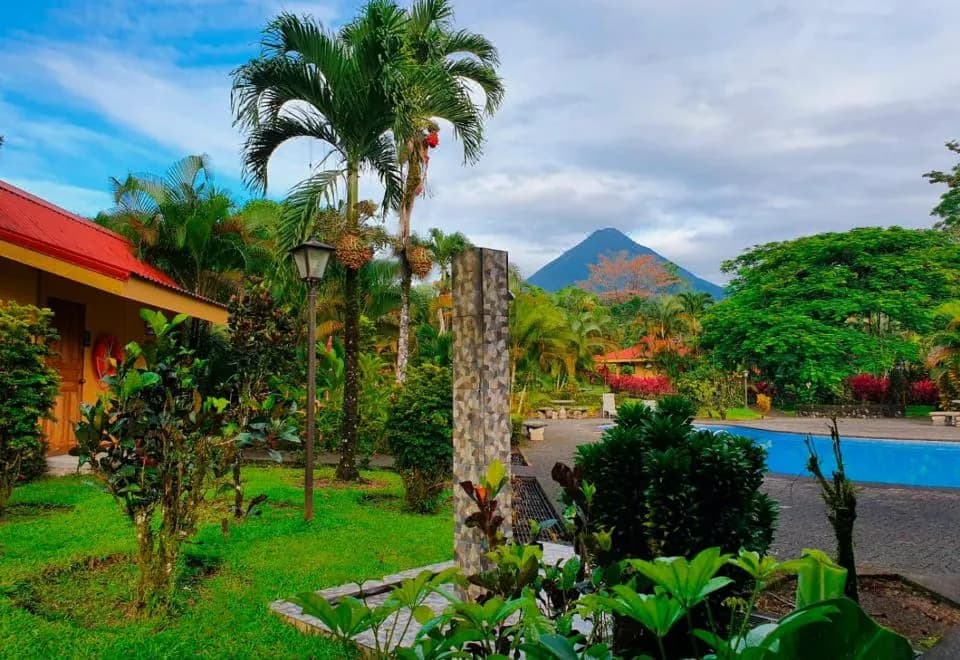 Hotel Arenal Country Inn