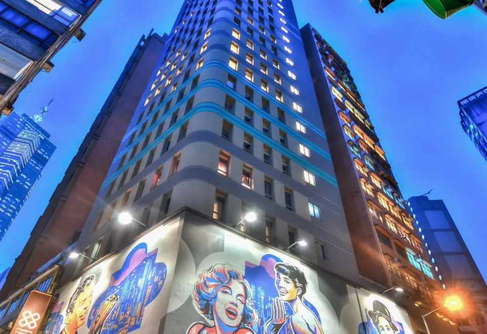 Hotel Madera Hollywood