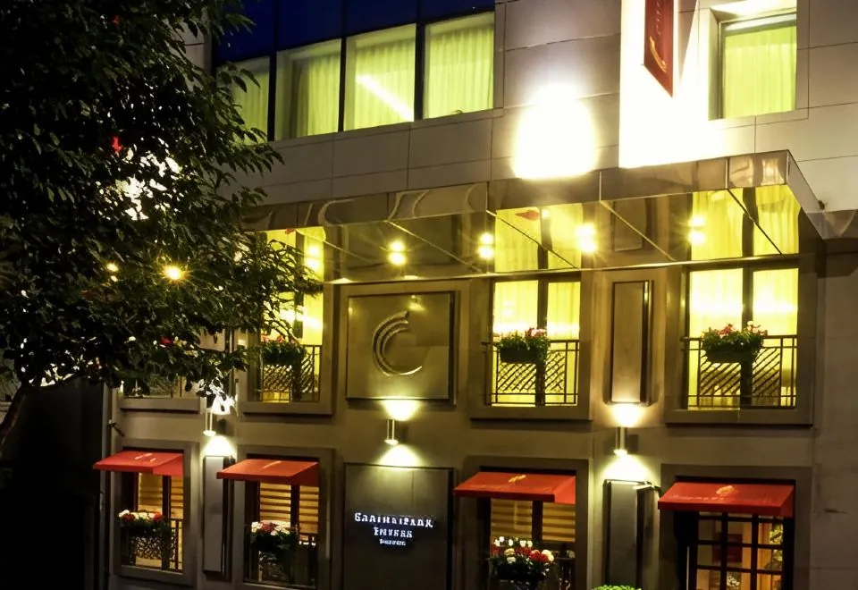 Carina Park Suites Nisantasi