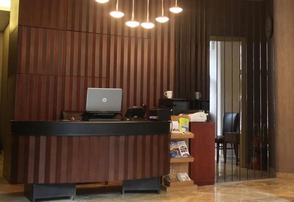 Blueway Hotel Historical