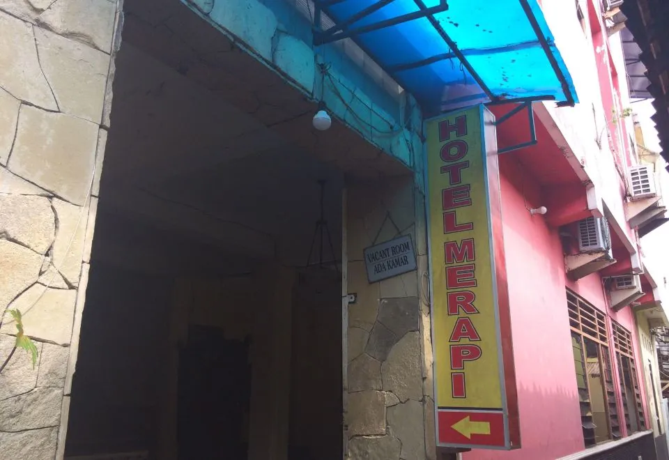Merapi Hotel