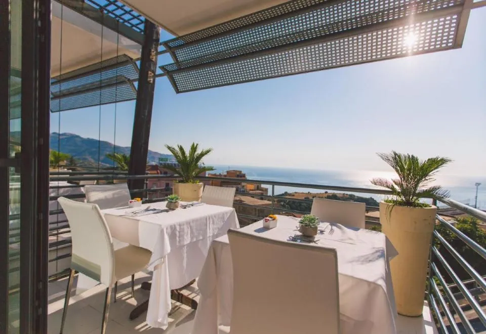 Taormina Palace Hotel