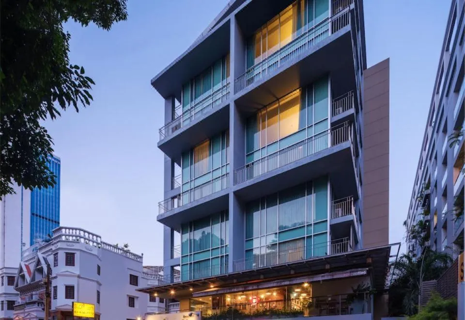 Silom Lofts