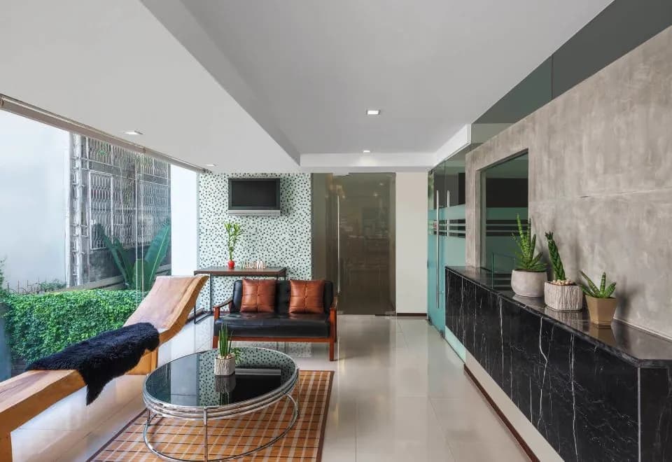 Silom Lofts