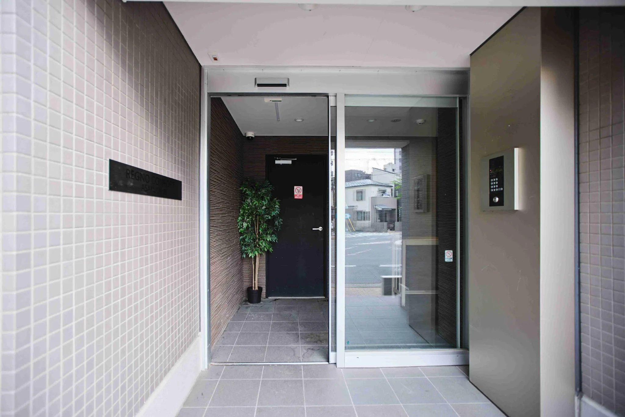 TORA HOTEL SENSOJI