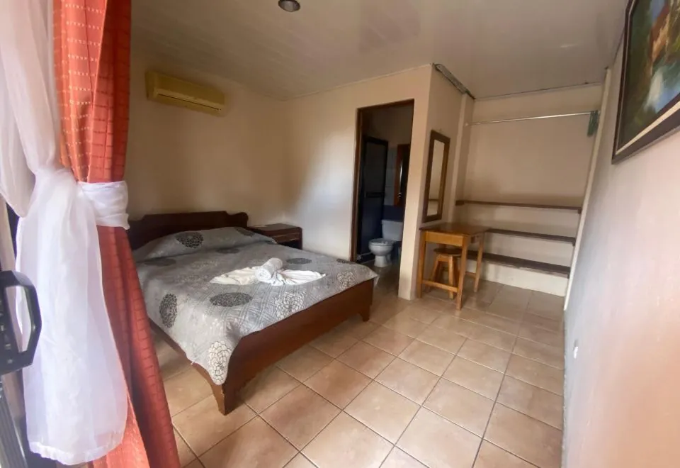 Hostel La Choza Inn