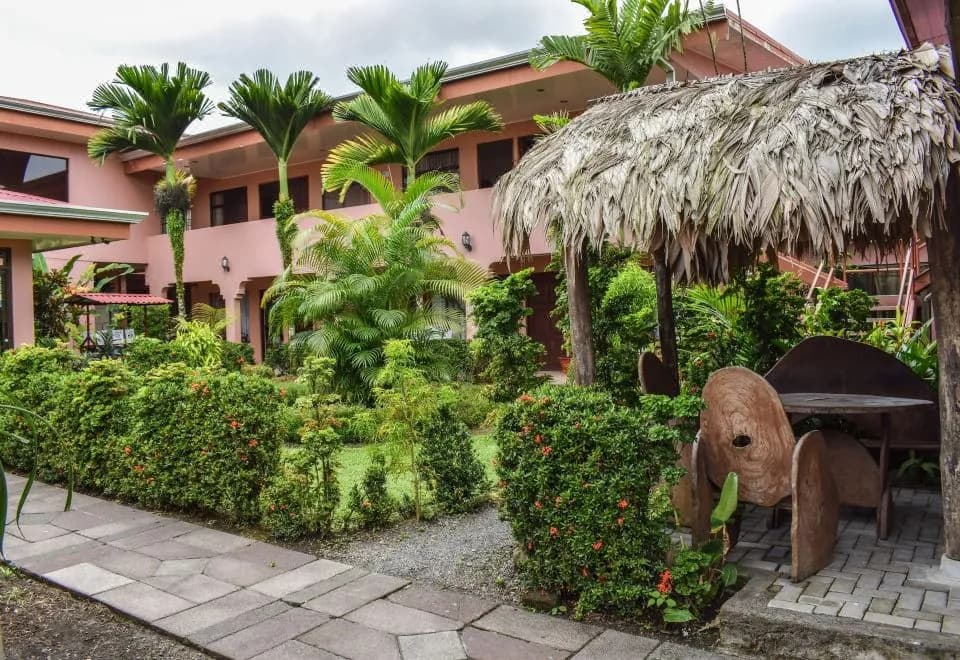 Hostel La Choza Inn
