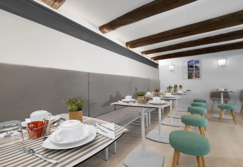 La Piazzetta Guest House