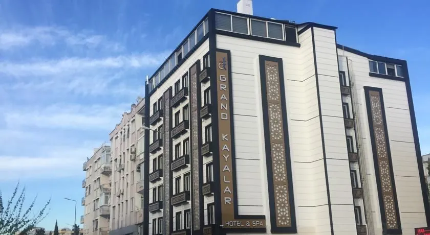 Grand Kayalar Hotel