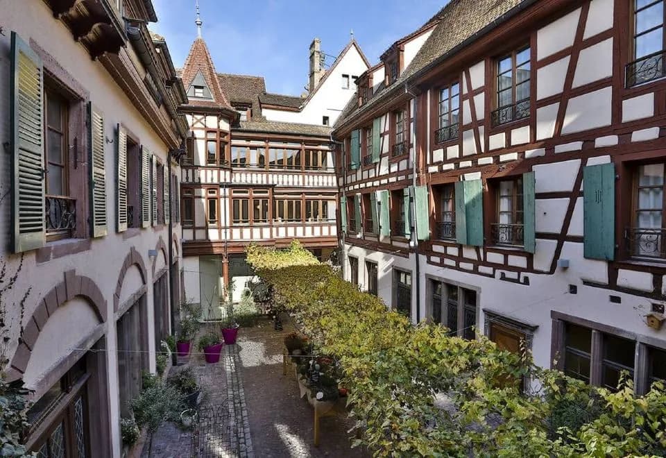Relais & Châteaux La Maison des Têtes