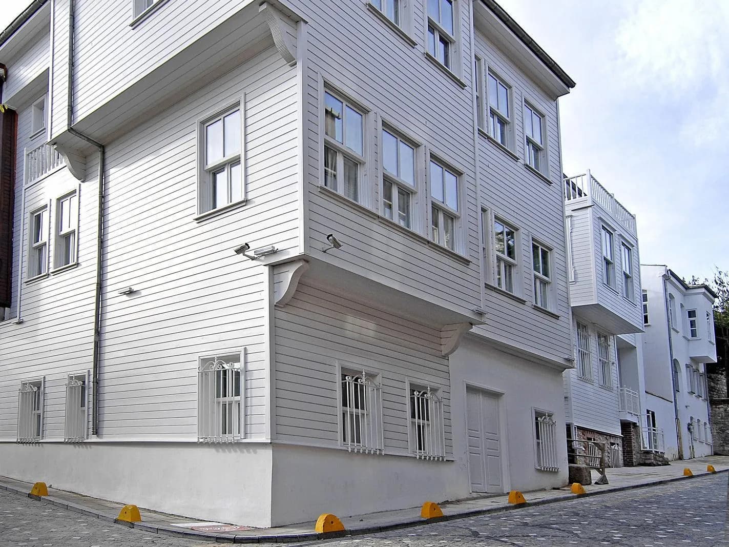 Premist Hotel