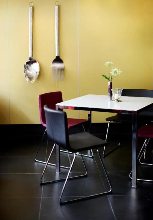 Poste 43 Residence