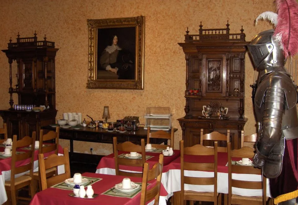 Erasmus Hotel