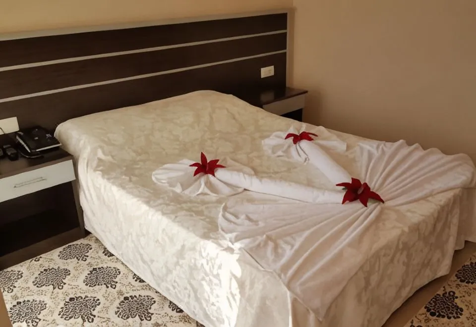 Kartal Hotel