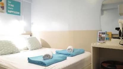 I-Sleep Silom Hostel