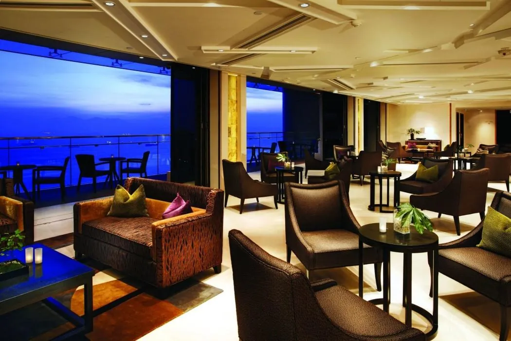 T Hotel