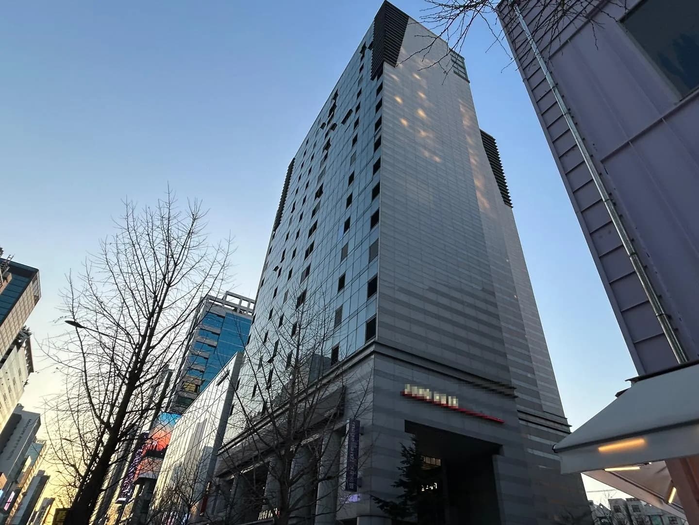 Anne  house in Hongdae