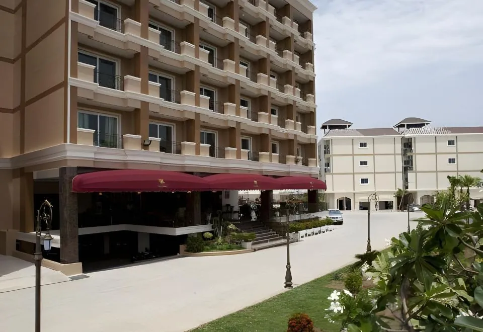 LK Grand Living Place