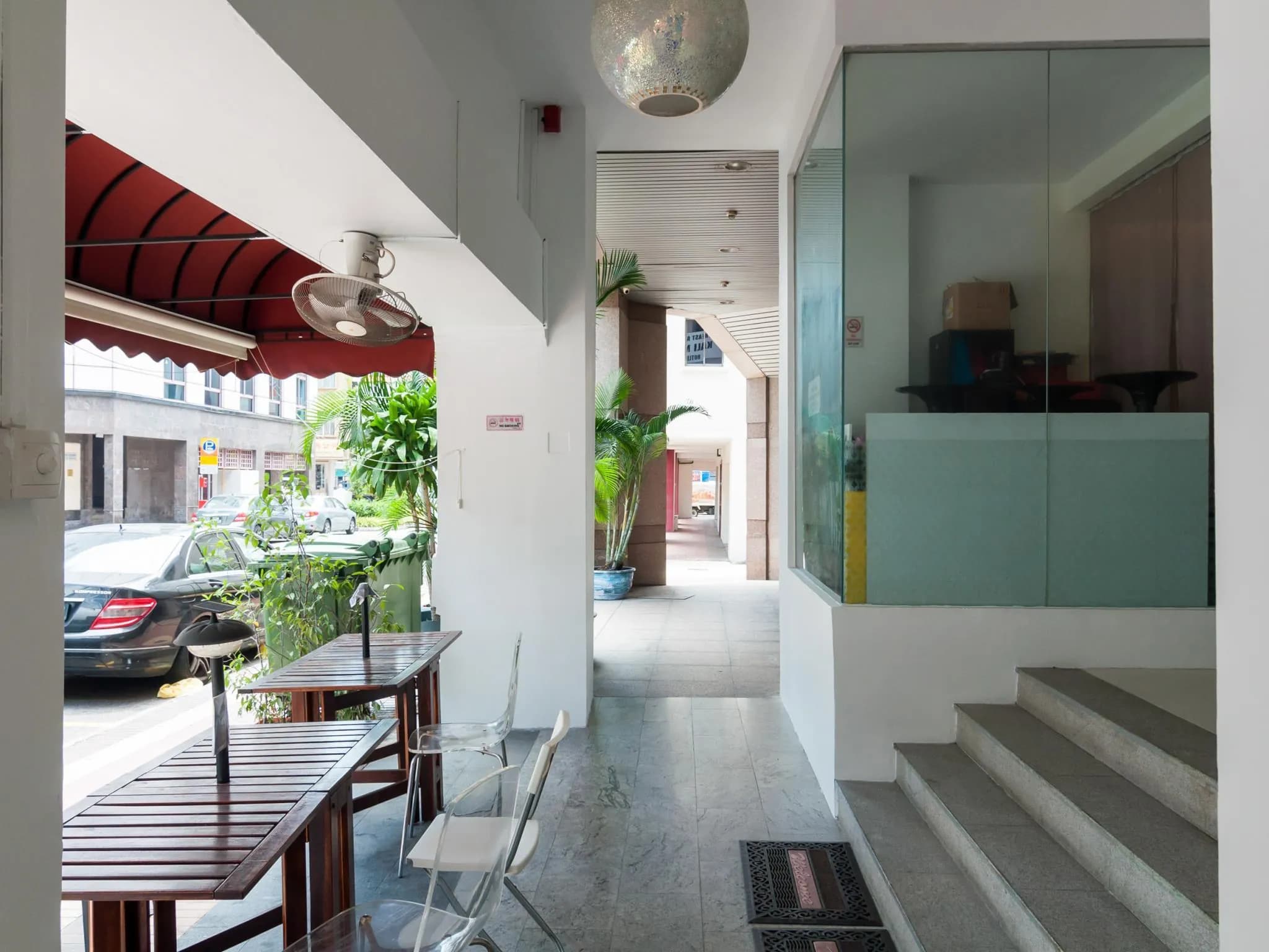 Jayleen 1918 Hotel Singapore