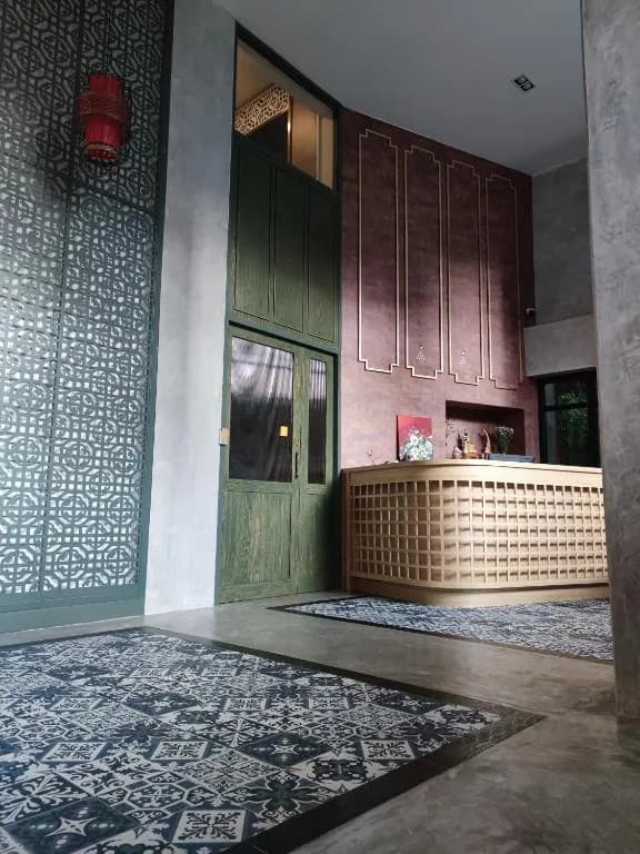 N5 Ratchawong Hostel