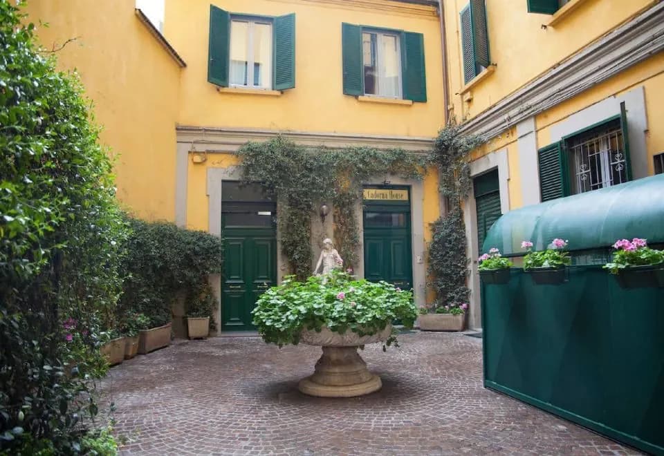 Cadorna House
