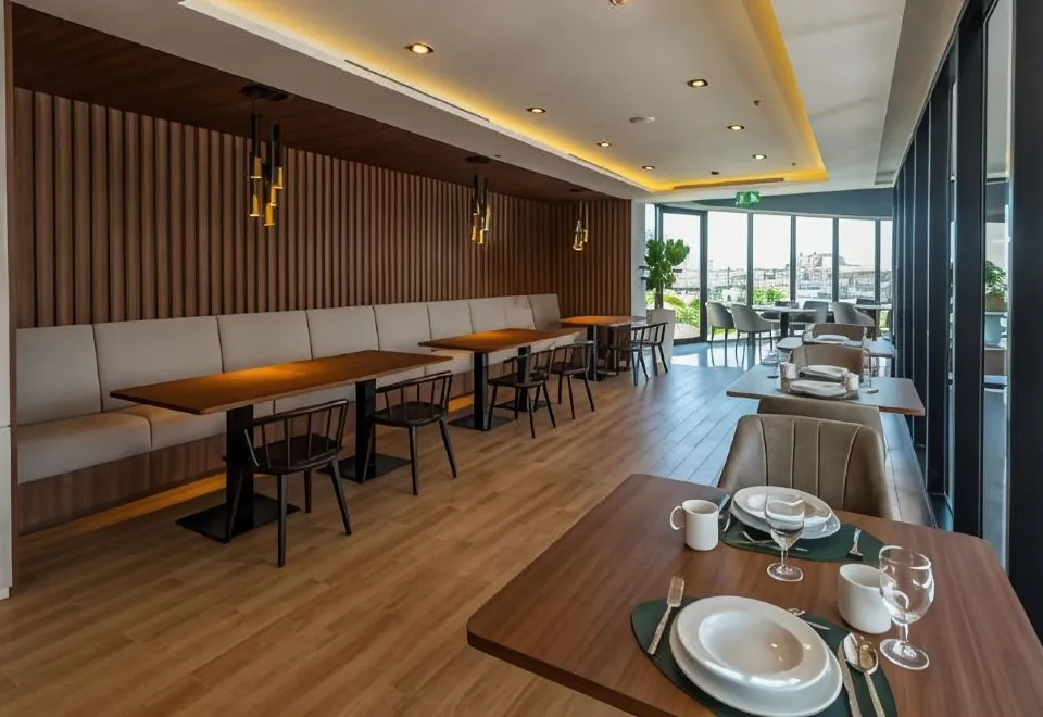 Amanta Hotel & Residence Sathorn