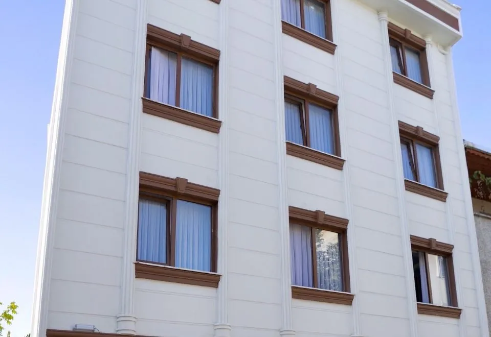 CNR Inci Hotel