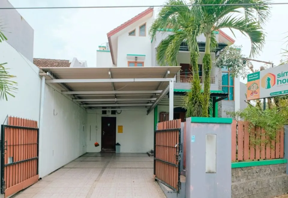 Homestay Pogung Dekat Ugm by Simply Homy