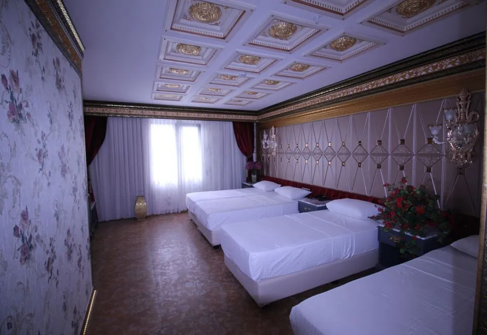 Laleli Blue Marmaray Hotel