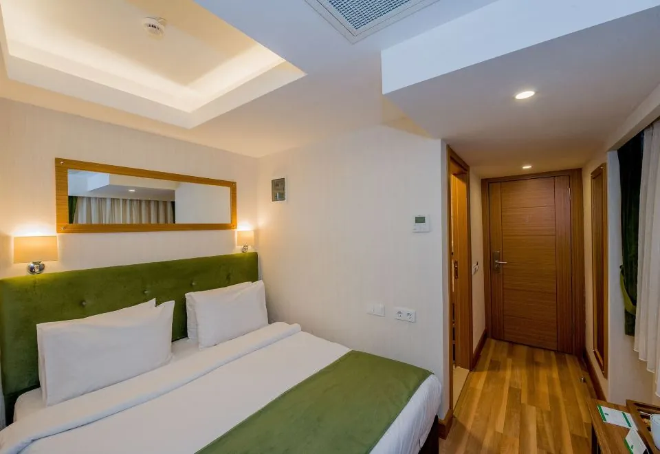 Bizim Hotel