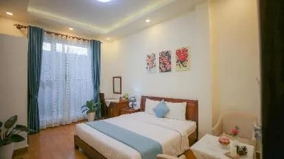Rose Valley Hotel
