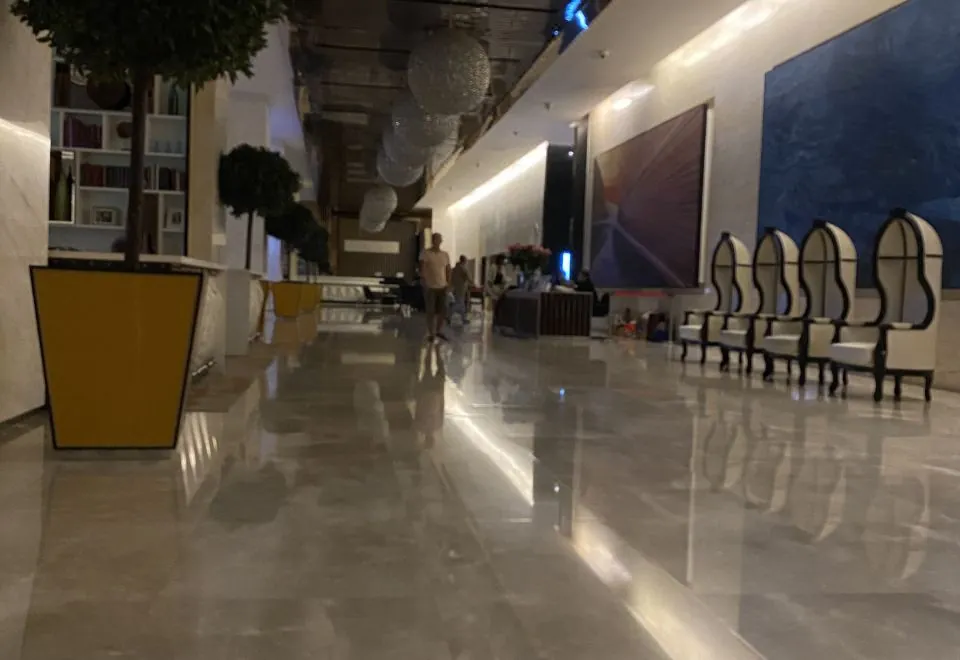 Platinum Service Suite at The Face