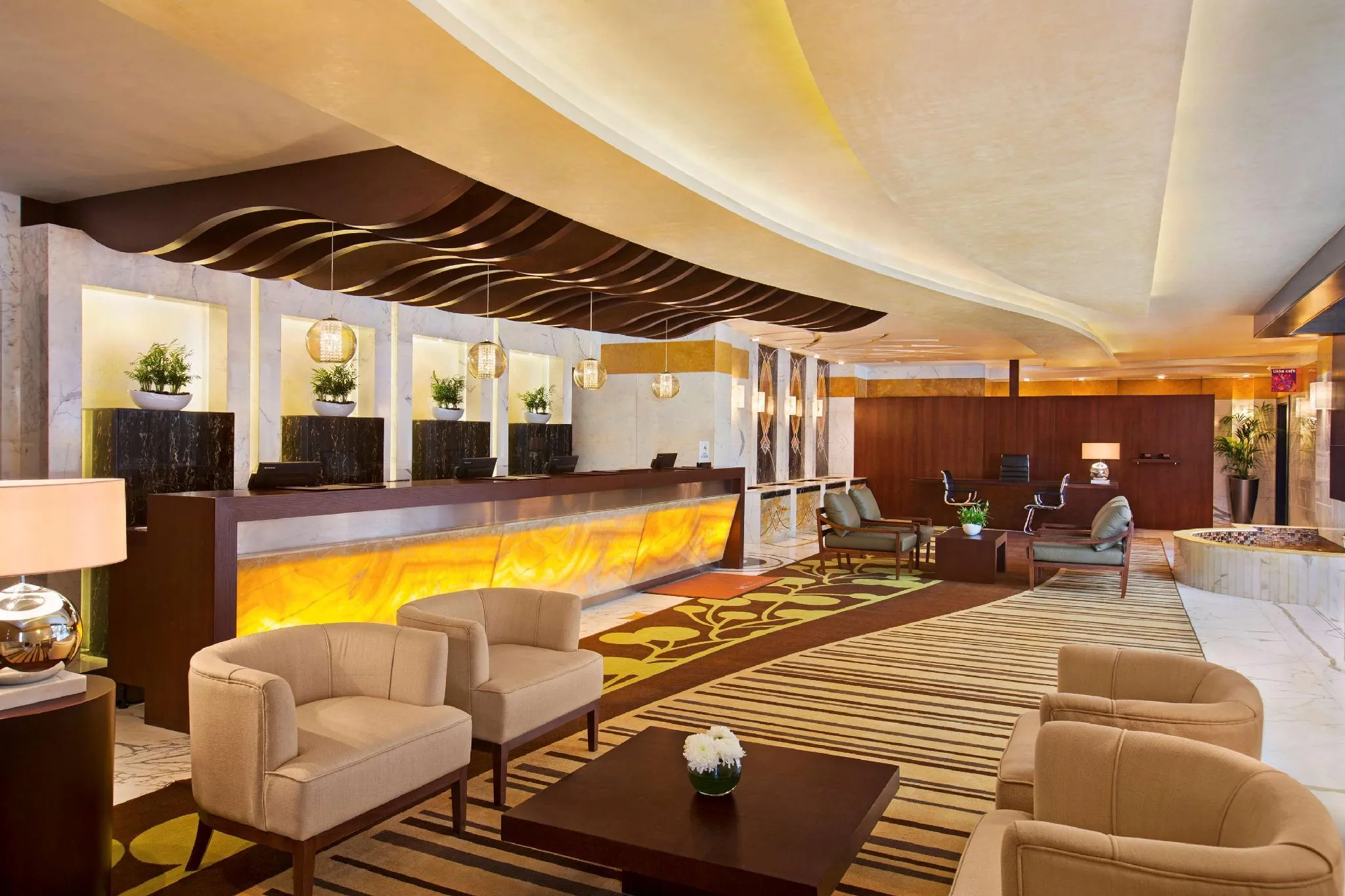 DoubleTree by Hilton Hotel and Residences Dubai – Al Barsha