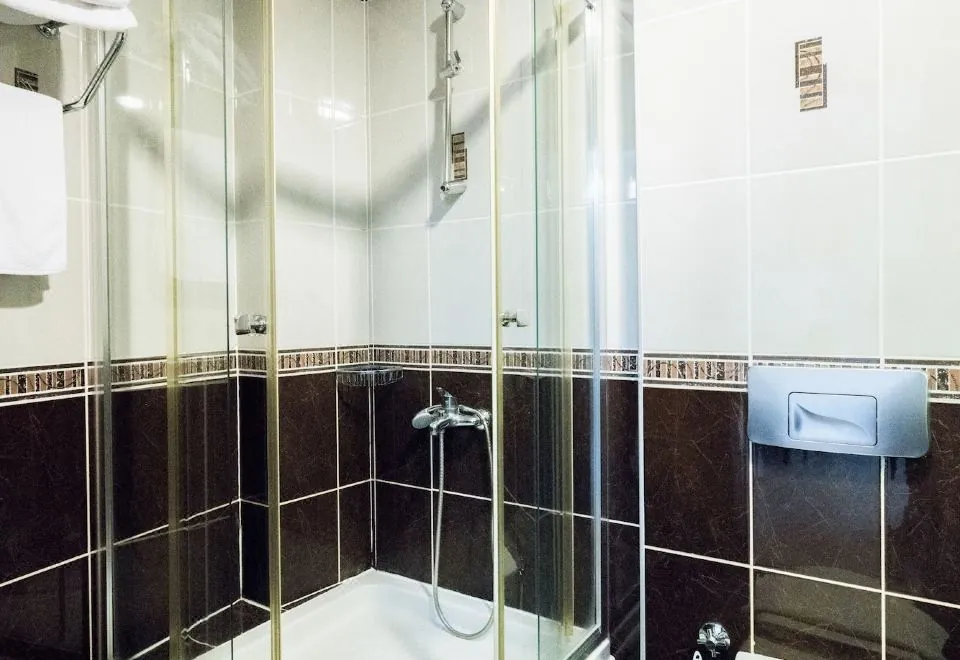 Atam Suites