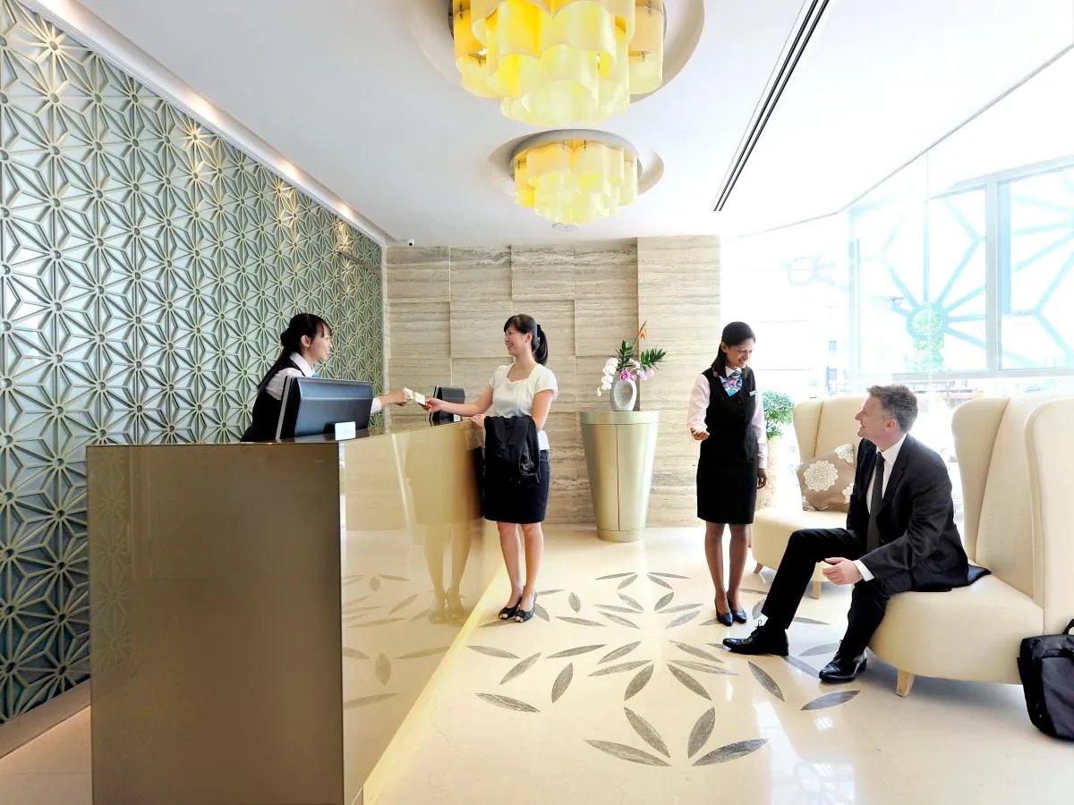 Hotel Clover 5 HongKong Street (SG Clean)