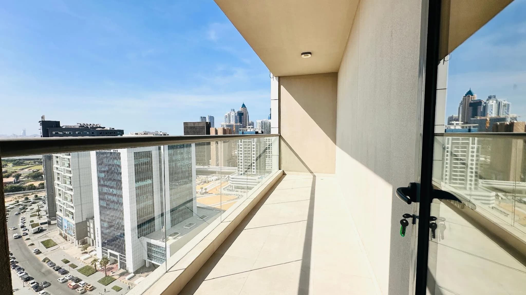 Spacious Studio Apartment Palm View with Big Balcony Free Parking by Belvilla