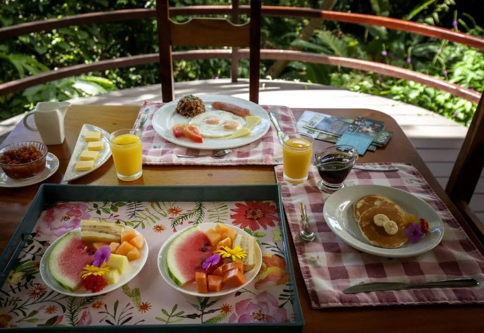 Cala Lodge
