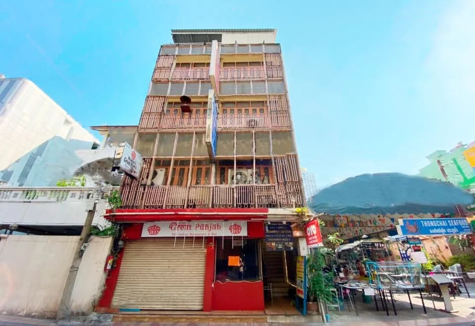 OYO 583 Sweethome Guest House