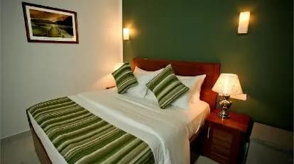 Hotel Travellers Nest