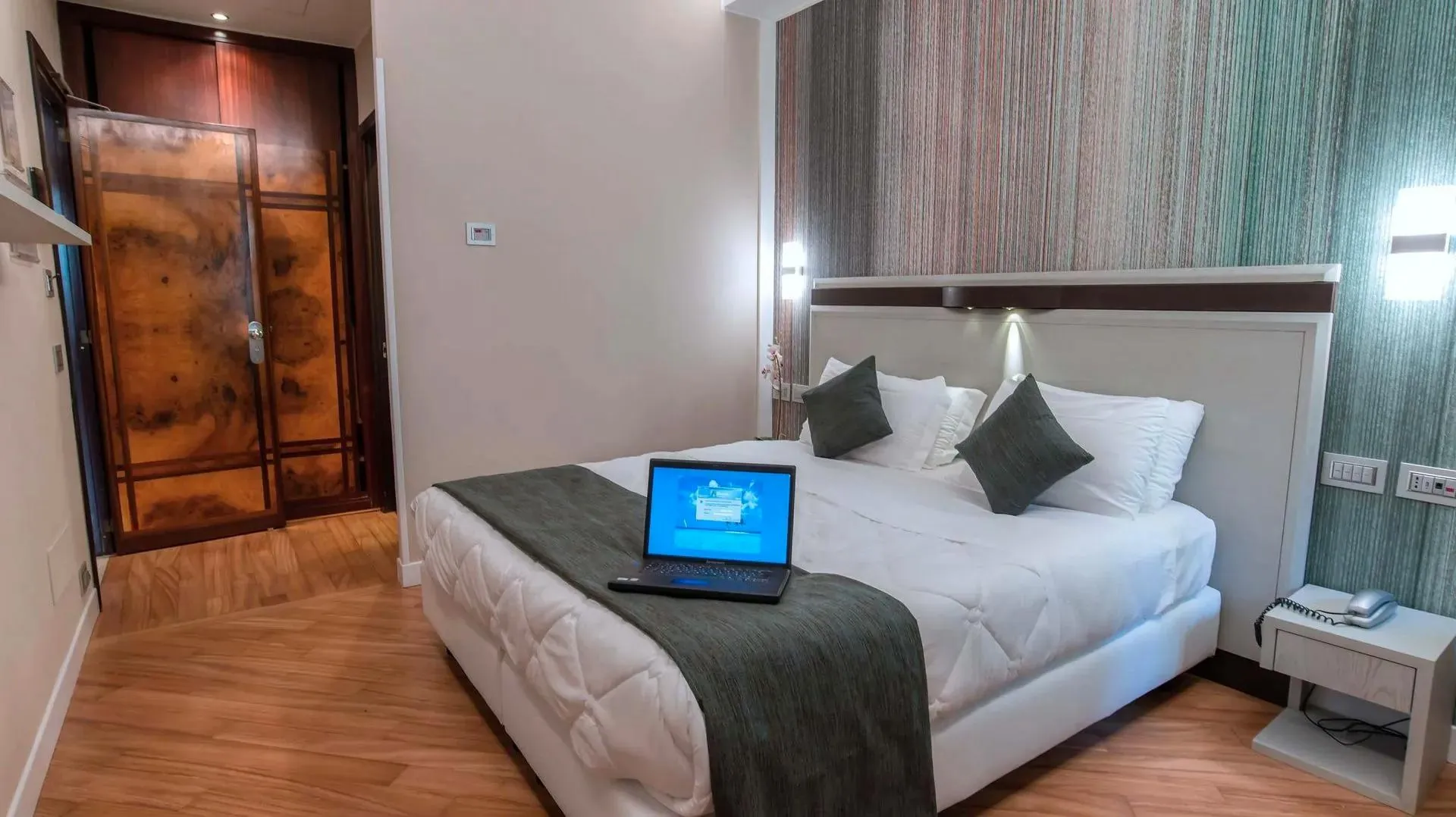 Hotel Memphis