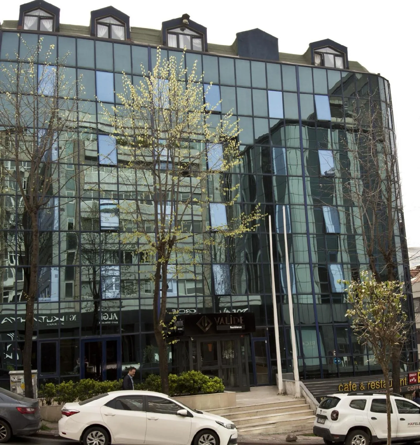 Valide Residence