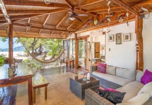 Ocho Artisan Bungalows - Adults Only