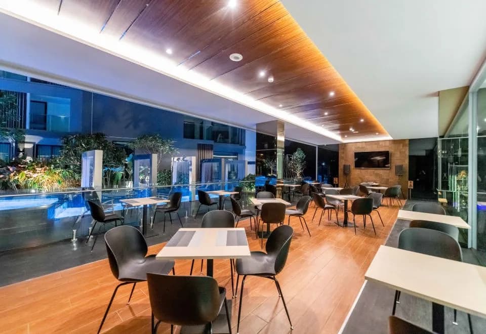 The Proud Hotel Pattaya